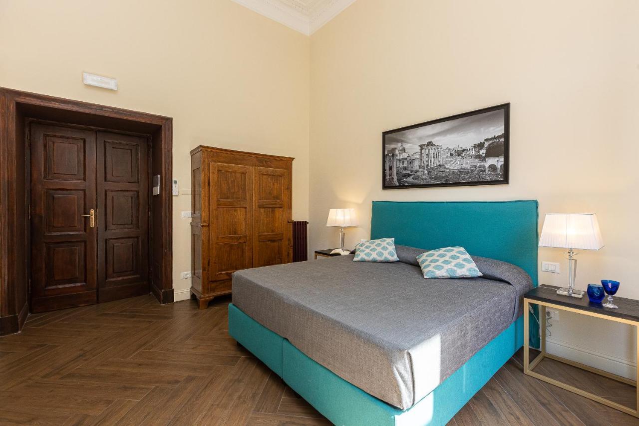 SPA Apartment Via Barberini Rome Bagian luar foto