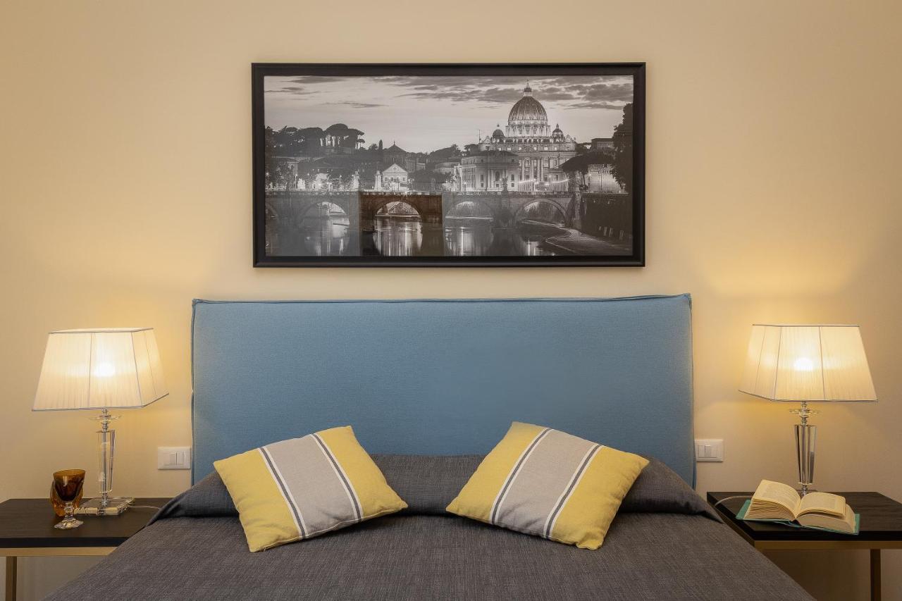 SPA Apartment Via Barberini Rome Bagian luar foto