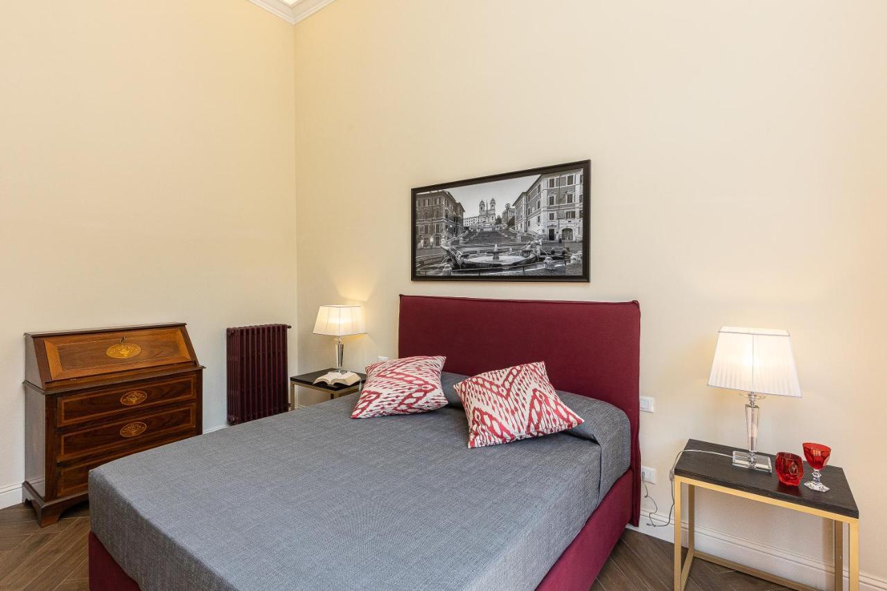 SPA Apartment Via Barberini Rome Bagian luar foto