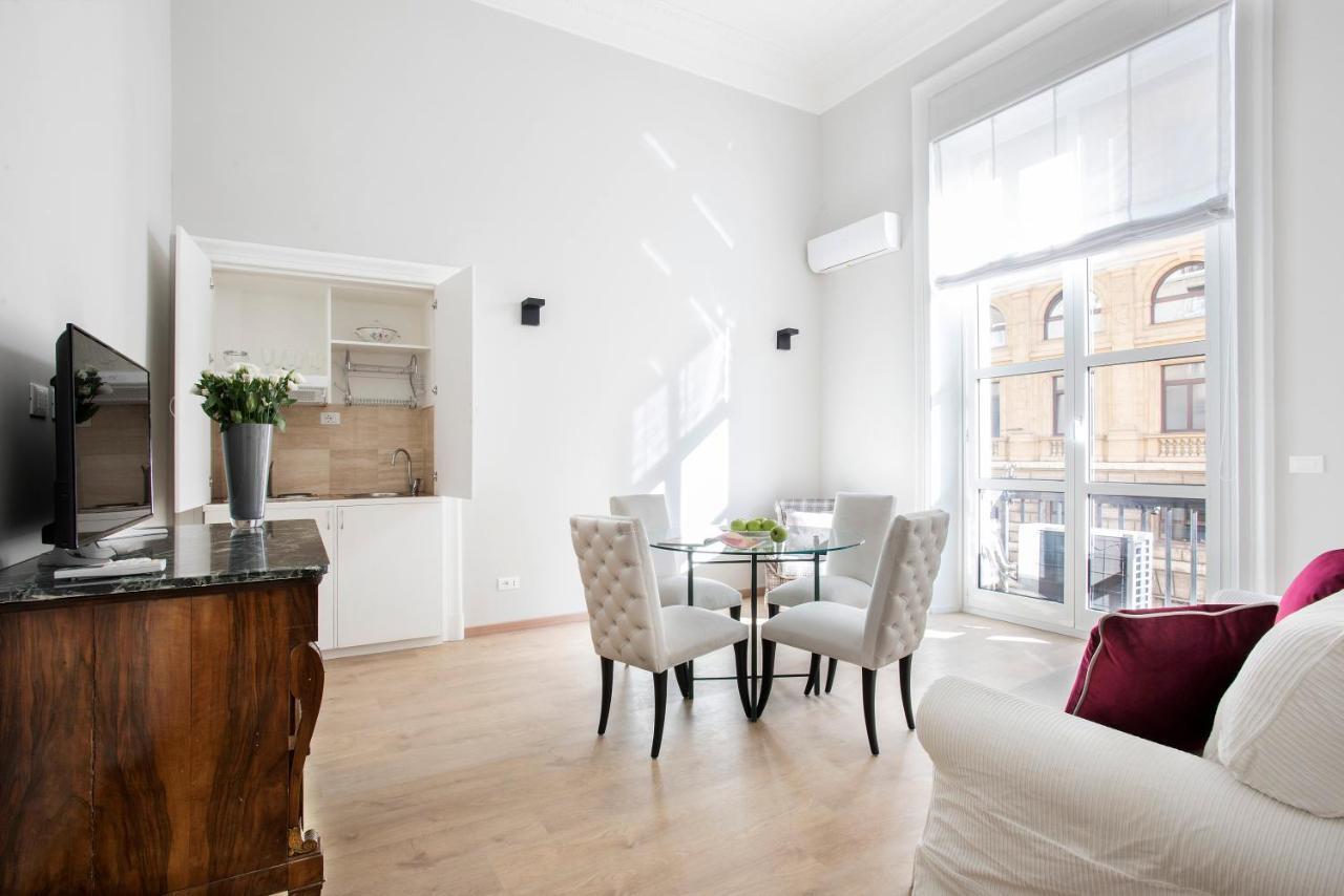 SPA Apartment Via Barberini Rome Bagian luar foto